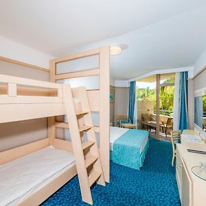 Familien-Zimmer